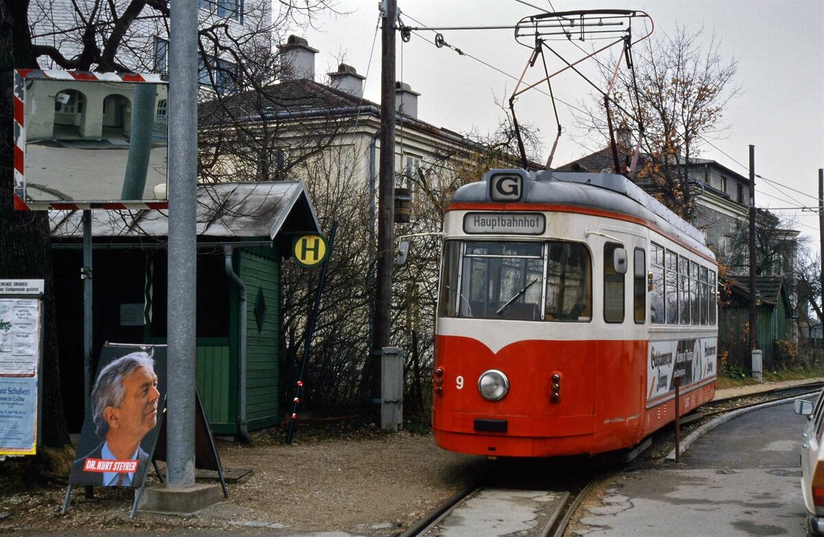 Eine Station der Gmundener Straßenbahn (06.04.1986): GM 9 (zuvor Vestische Straßenbahnen) 
