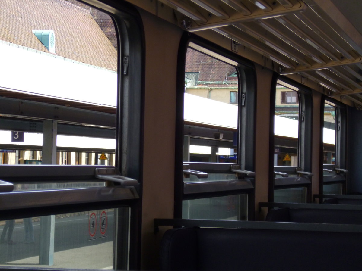 Eines der großen vorteile der n-Wagen sind die Großen Übersitzfenster, am 01.08.16 in Lindau