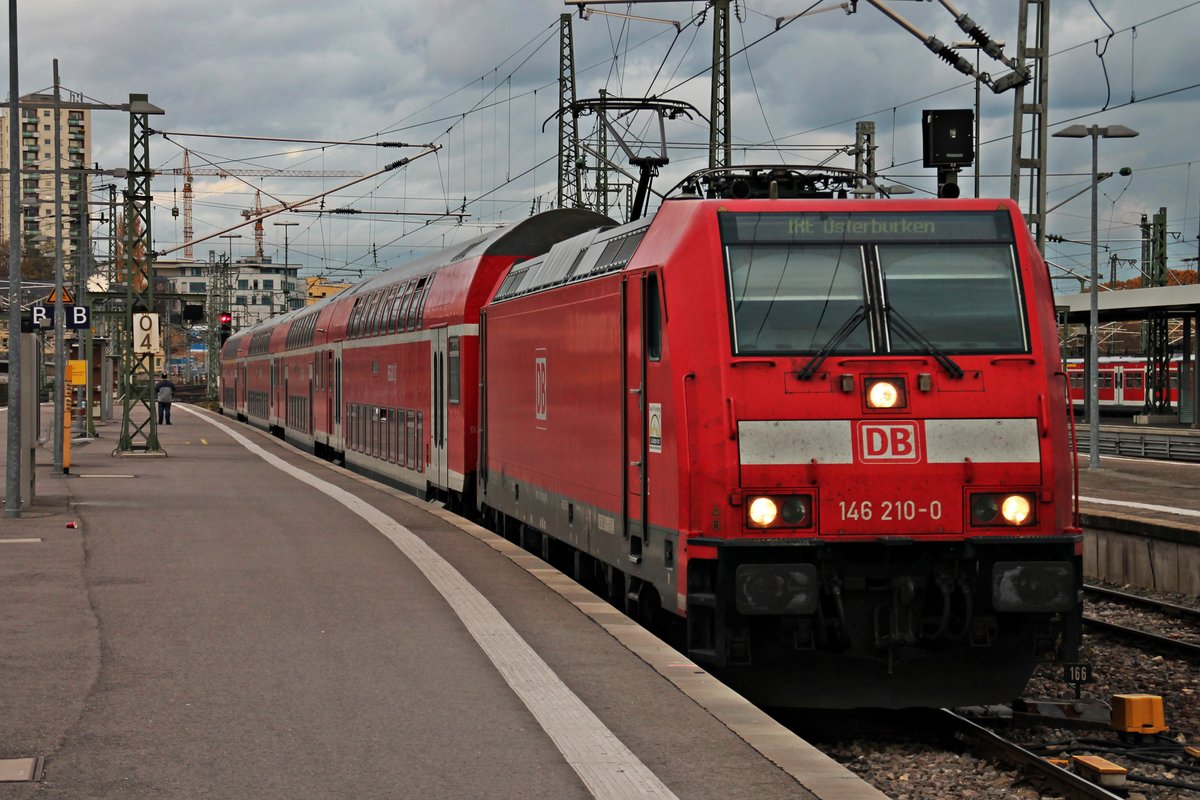 Einfahrt am 06.11.2015 von 146 210-0 als Leerzug aus dem BW Stuttgart Rosenstein in den hauptbahnhof, um kurze Zeit später als IRE nach Osterburken zu fahren.