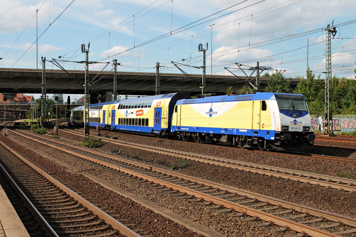 Einfahrt am 13.08.2014 von ME 146-13 in Hamburg Harburg gen Hbf.