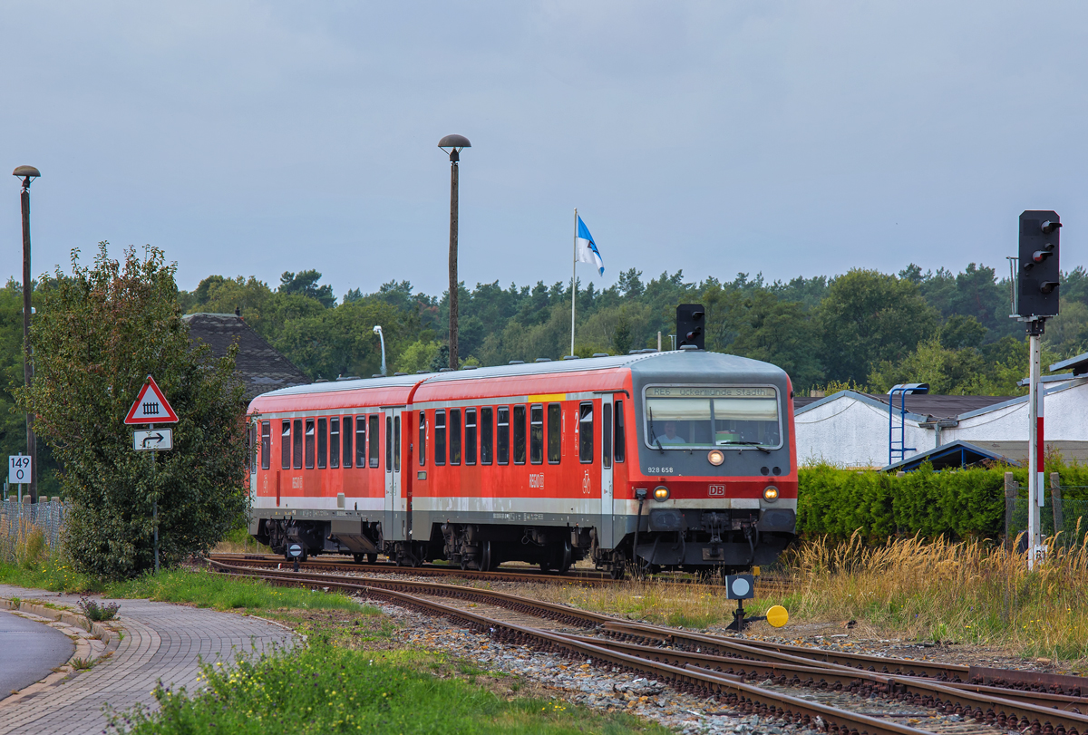 Einfahrt der DB Regio in den Bahnhof Torgelow zur Weiterfahrt zum Ueckermünder Stadthafen. - 30.08.2014