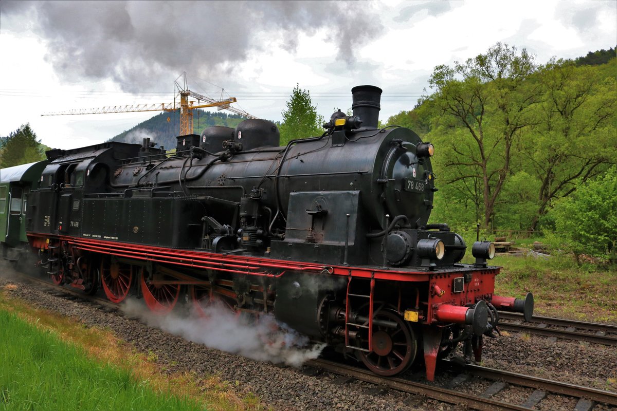 Eisenbahn Tradition 78 468 mit Sonderzug in Kordel auf der Kylltalbahn am 29.04.18 beim Dampfspektakel 2018