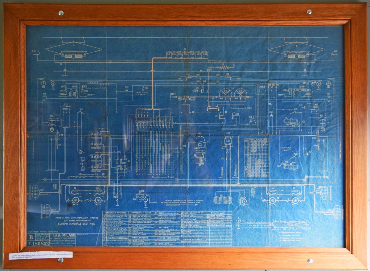 Elektrisches Schema des Post- und Reisetriebwagens, aufgehängt im o.g. Wagen, Exponat des Bahnmuseums Porta San Paolo. Aufnahme vom 21.05.2018