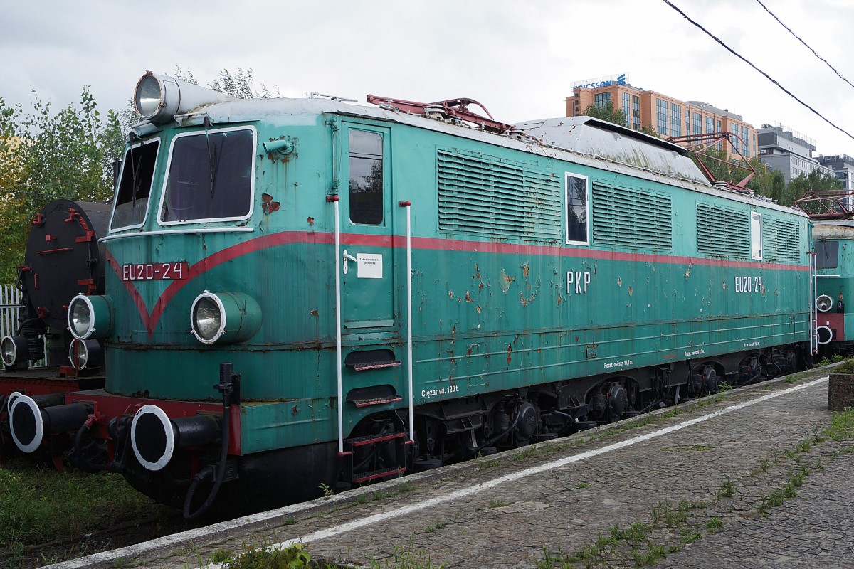 ELEKTROLOKOMOTIVEN IN POLEN
P.K.P EU20-24 im Museum Kolejnictwa in Warschau aufgenommen am 14. August 2014. 
Foto: Walter Ruetsch