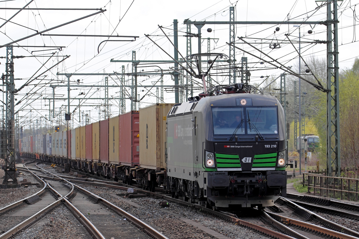 ELL 193 210 unterwegs für SBB Cargo in Hamburg-Harburg 20.4.2016