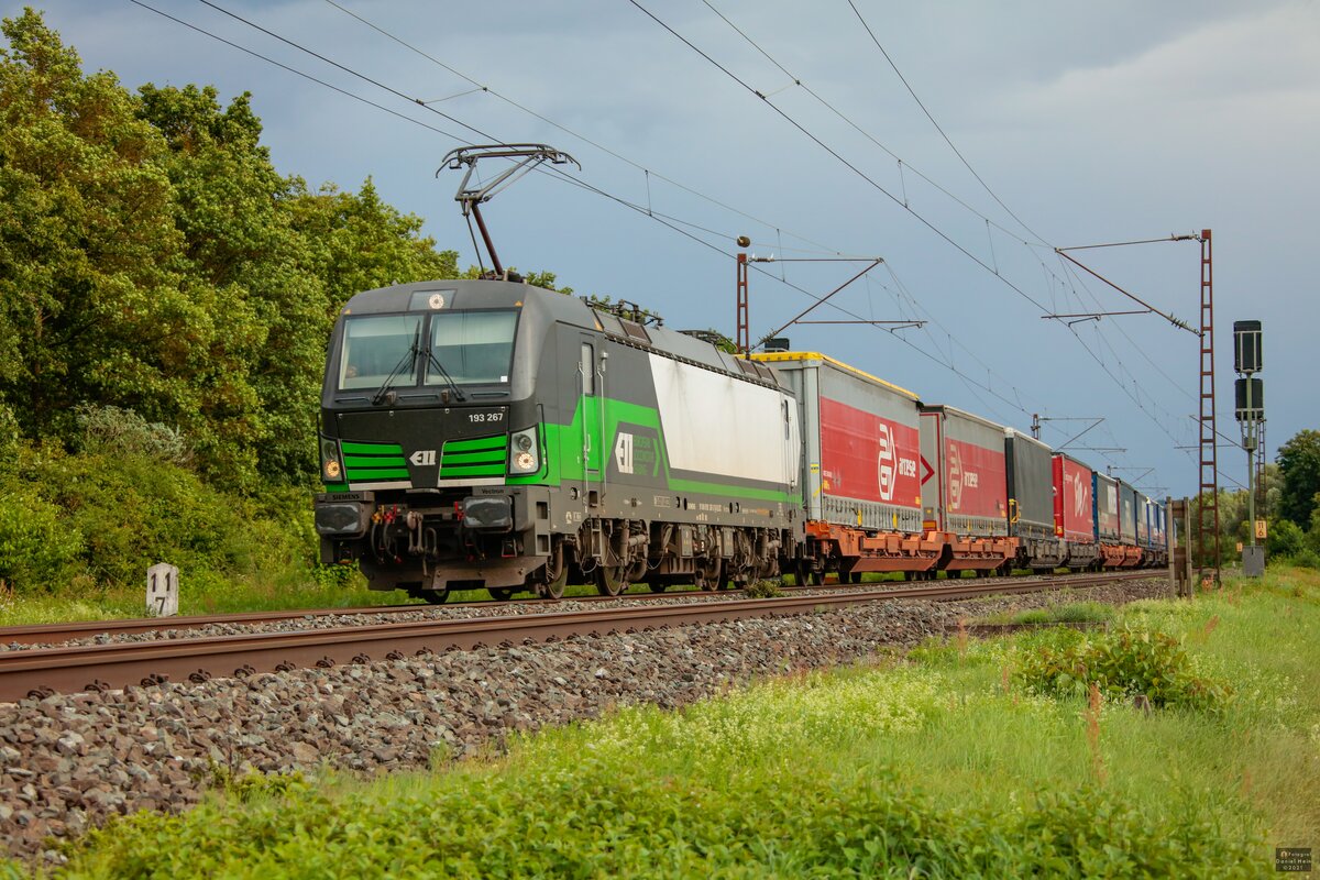 ELL 193 267 mit KLV in Thüngersheim, August 2021.