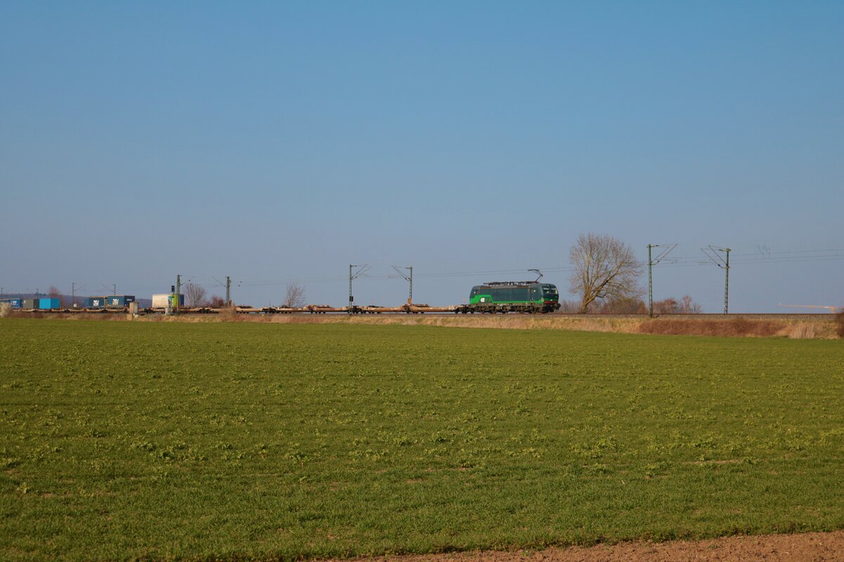 ELL Siemens Vectron 193 xxx mit KLV bei Nieder-Mörlen am 24.03.22