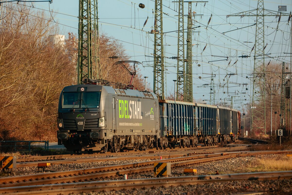 ELL/TXL 193 267  EDELSTAHL  in Köln Gremberg, Februar 2025.