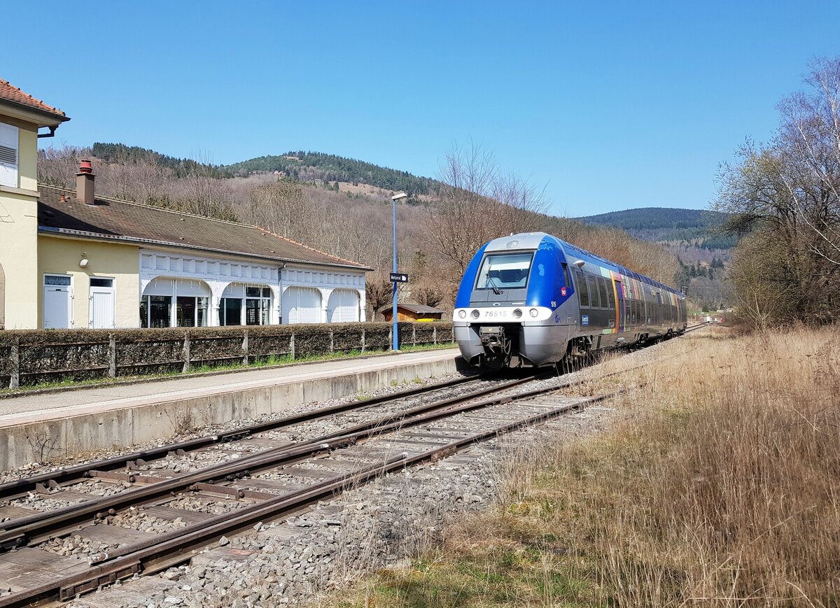Elsaß Metzeral Bahnhof mit X 76 515_[Bombardier] 28-03-2022
