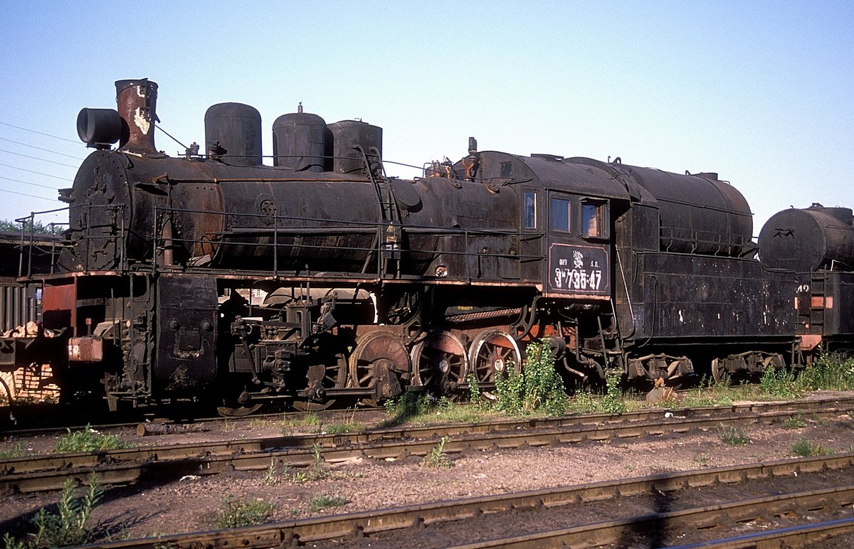 EM735-47  St. Petersburg  09.06.90