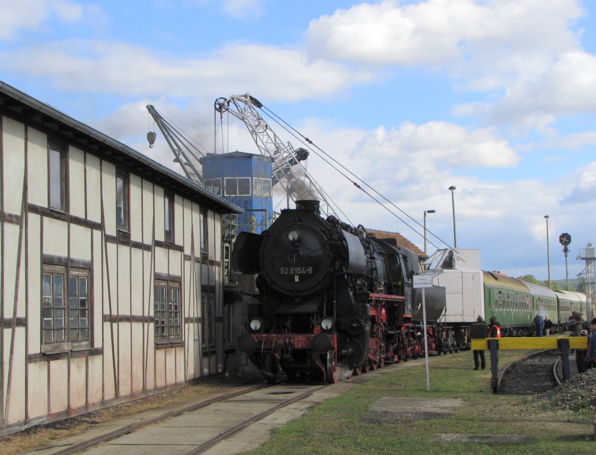 EMBB 52 8154-8 am 20.09.2015 beim Eisenbahnfest im Eisenbahnmuseum Arnstadt.