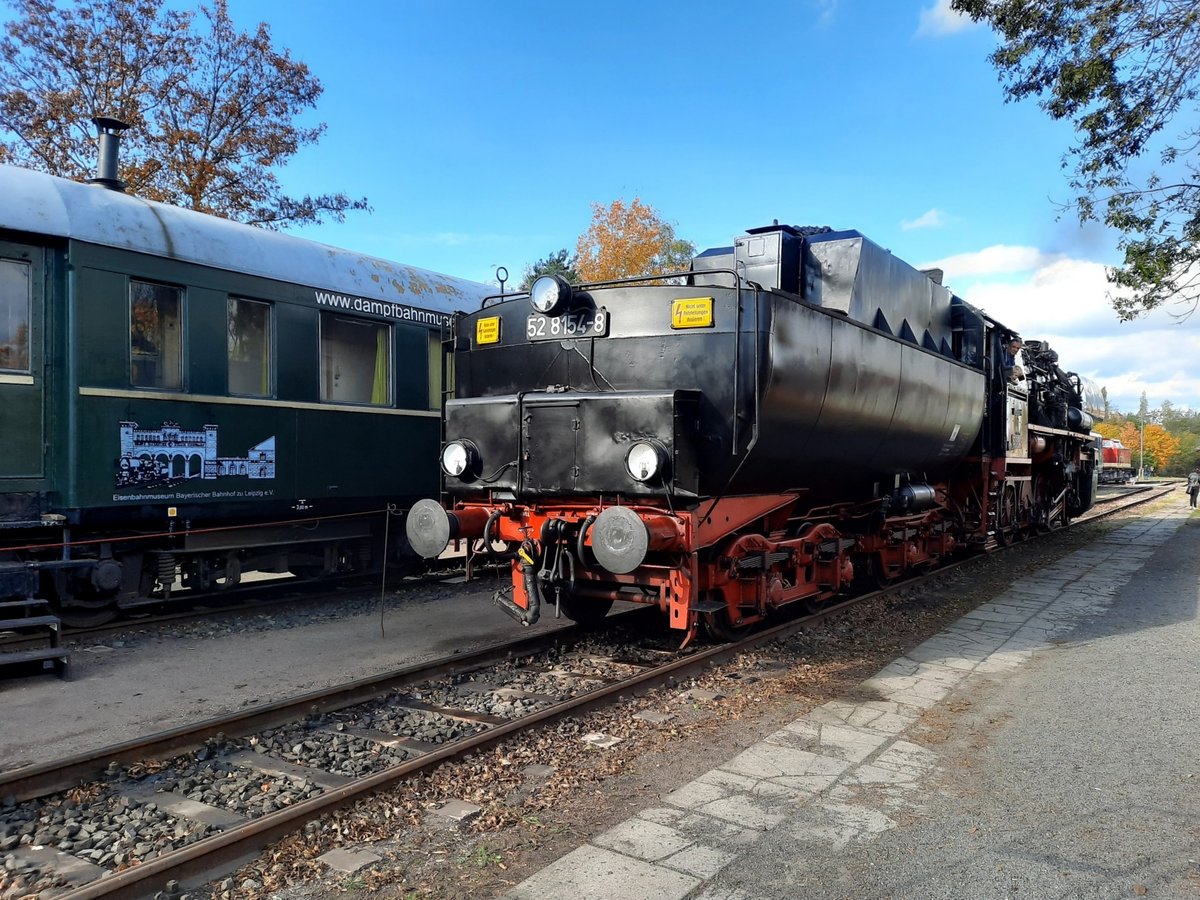 EMBB 52 8154-8 am 24.10.2020 bei den Leipziger Eisenbahntagen im Eisenbahnmuseum Leipzig.