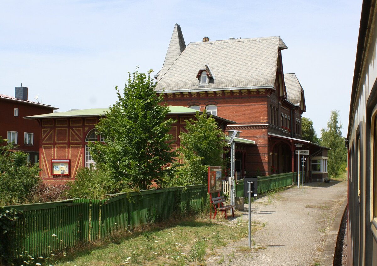 Empfangsgebäude / Bahnhof Bad Suderode [LSUR] | HSB | Juli 2022
