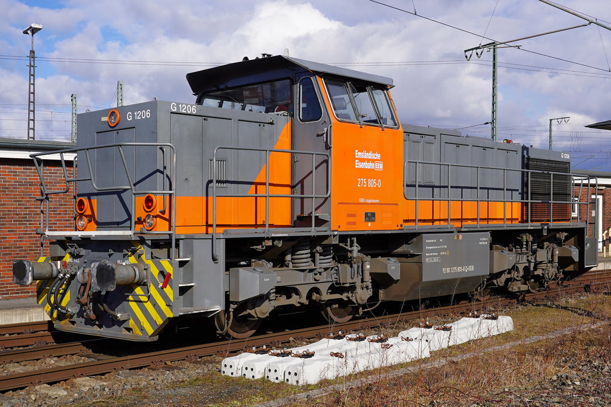 Emsländische-Eisenbahn EEB-275 805-0 (92 80 1275 805-0 D-EEB)(Typ G1206 Vossloh1999 FNr.001014).
2021-03-19 Oldenburg