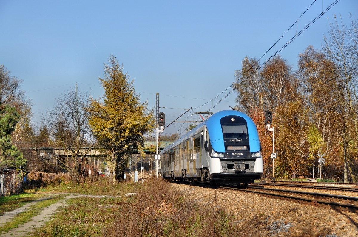 EN76 003 also Regionalbahn nach Tychy-Lodowisko bei Katowice-Brymw (31.10.2013)
