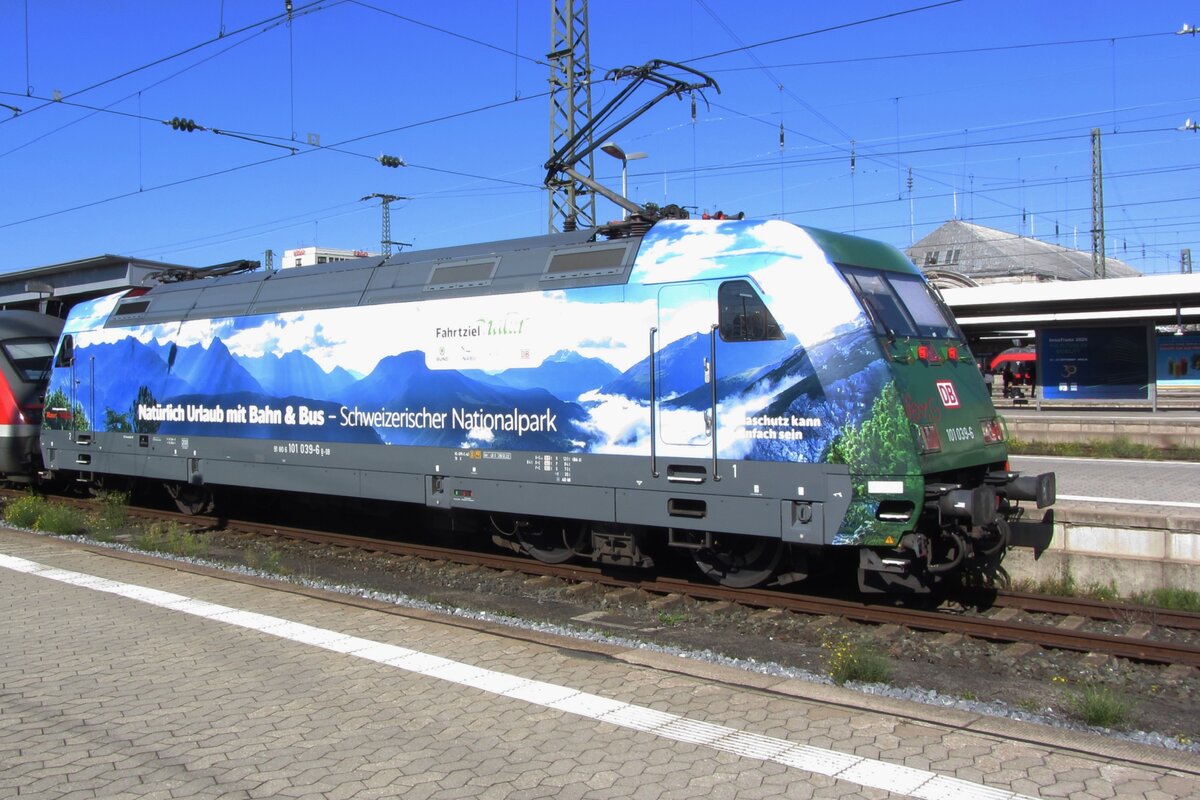 Ende einer Legende: am 23 September 2026 k�nnte in N�rnberg Hbf der blauer Seite der 101 039 fotografiert werden. Die Baureihe 101 soll ab Dezember nicht mehr in DB Fernverkehr eingesetzt werden. 