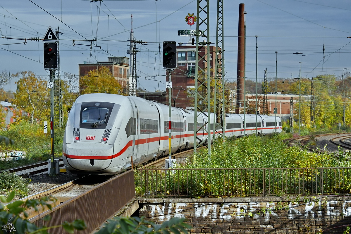 Ende Oktober 2022 war dieser ICE 4 (9201) in Bochum unterwegs.