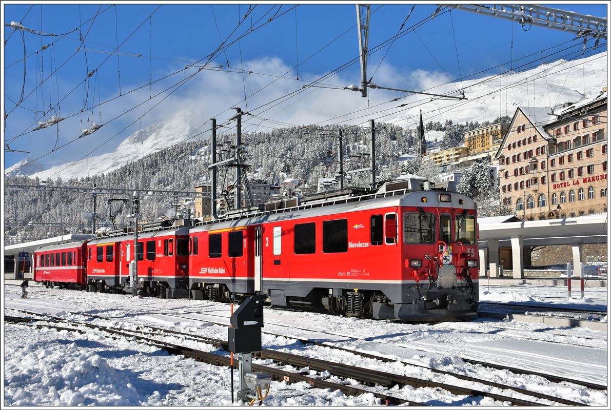 Endstation St.Moritz. Bernina ABe 4/4 III 55  Diavolezza  und 51  Poschiavo . (08.11.2016)
