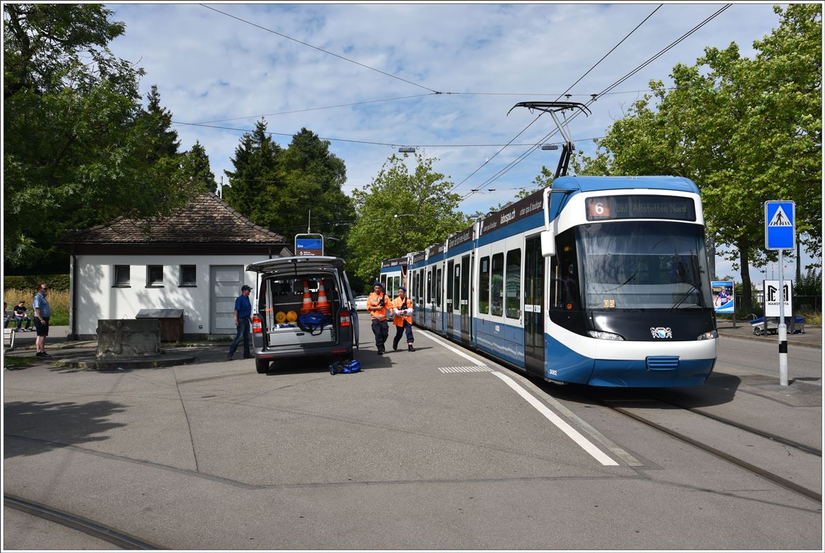 Endstation Tramlinie 6 beim Zoo. (28.07.2016)