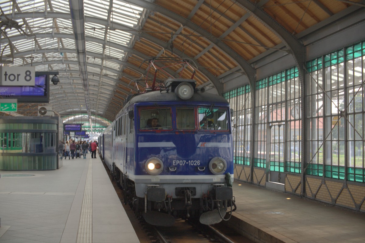 EP 07 1026 vor dem EC nach Hamburg in Wroclaw. 20.09.2014 12:01 Uhr.