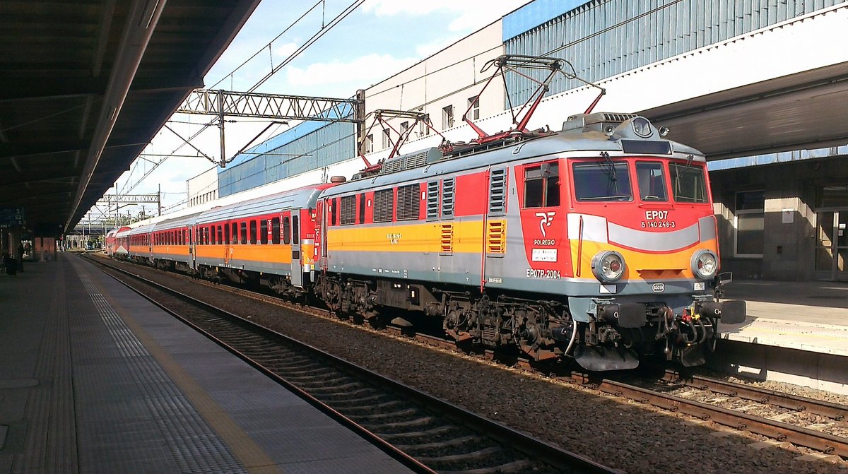 EP07P-2004 in Bahnhof Poznan Glowny,26.05.2019