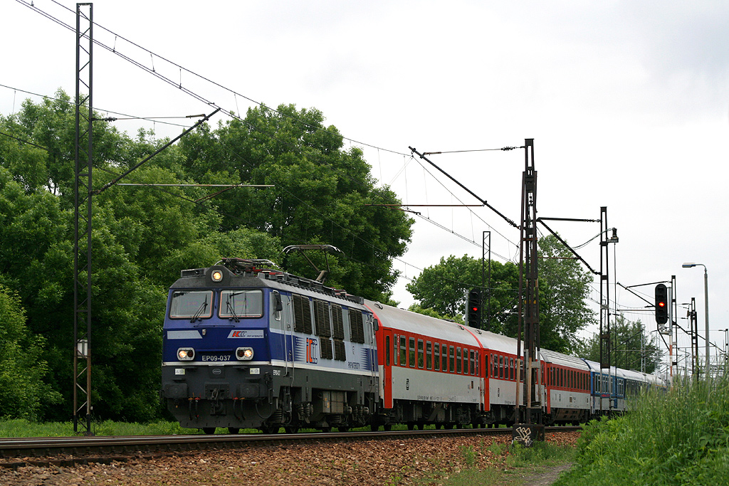 EP09-037 EC 110  Praha  Warszawa Wsch. - Praha hl.n. Sosnowiec (23.05.2013)