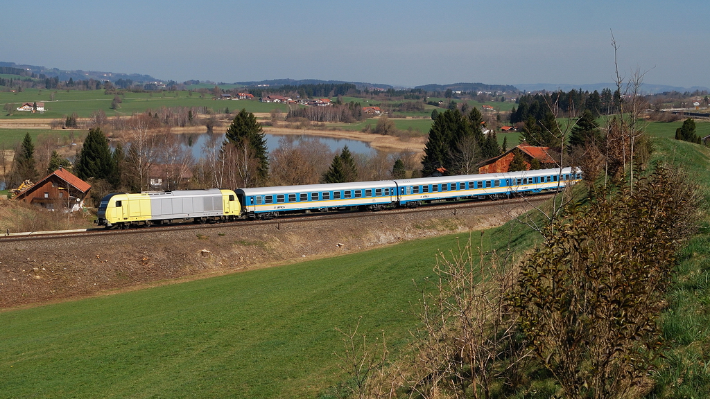ER 20 - 007 mit Alx 84144 bei Martinszell (28.03.2014)