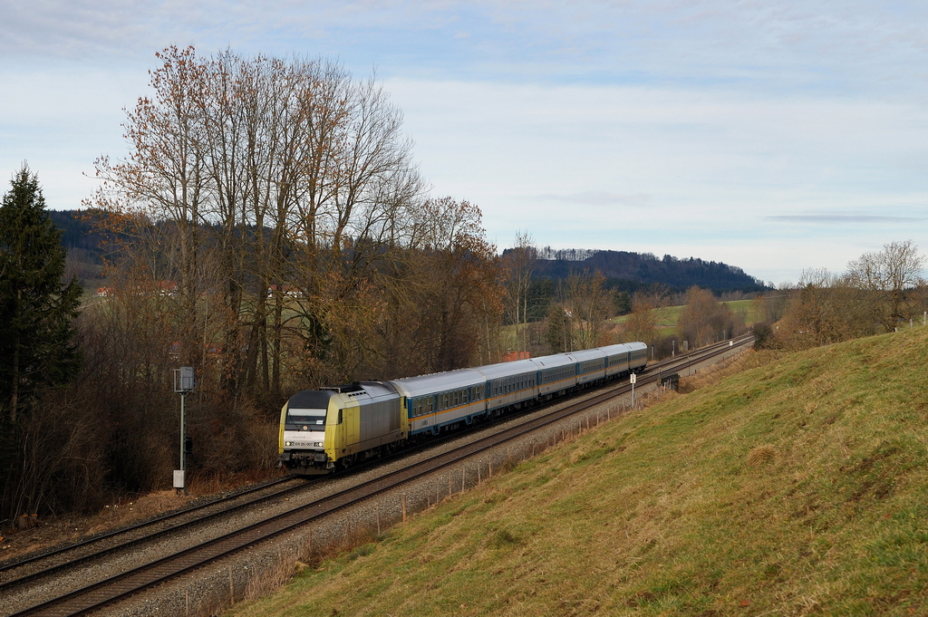 ER20-007 mit Alx 84166 bei Ellenberg (09.01.2014)