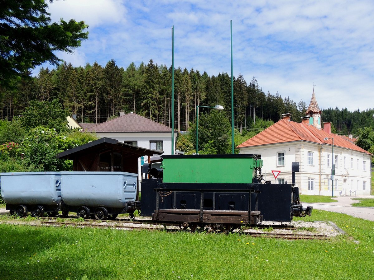 Erinnerungstücke an den WTK-Kohleabbau von 1785÷1967
in der Ortschaft Kohlgrube; 200606