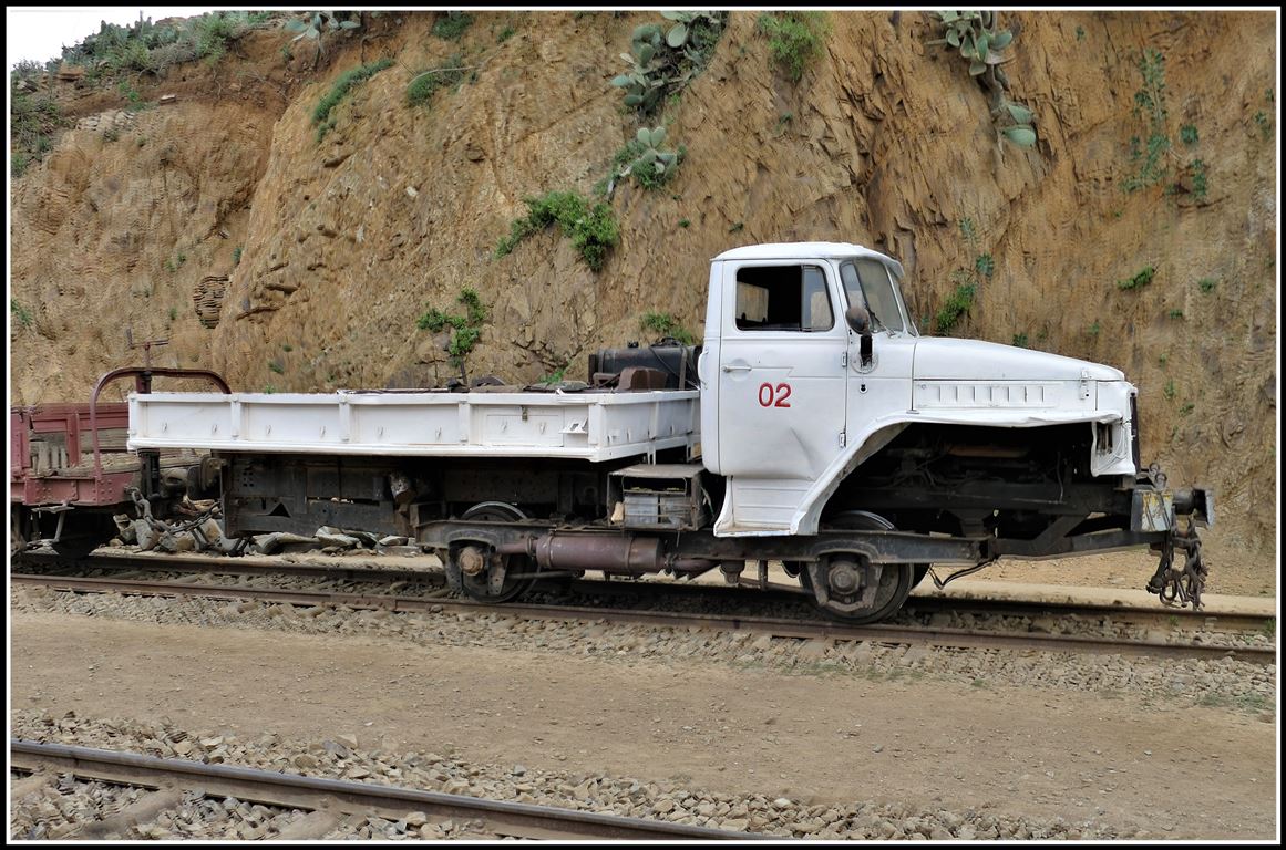 Eritrean Railways Baudienstfahrzeug Ural 2 in Arbaroba. (17.01.2019)