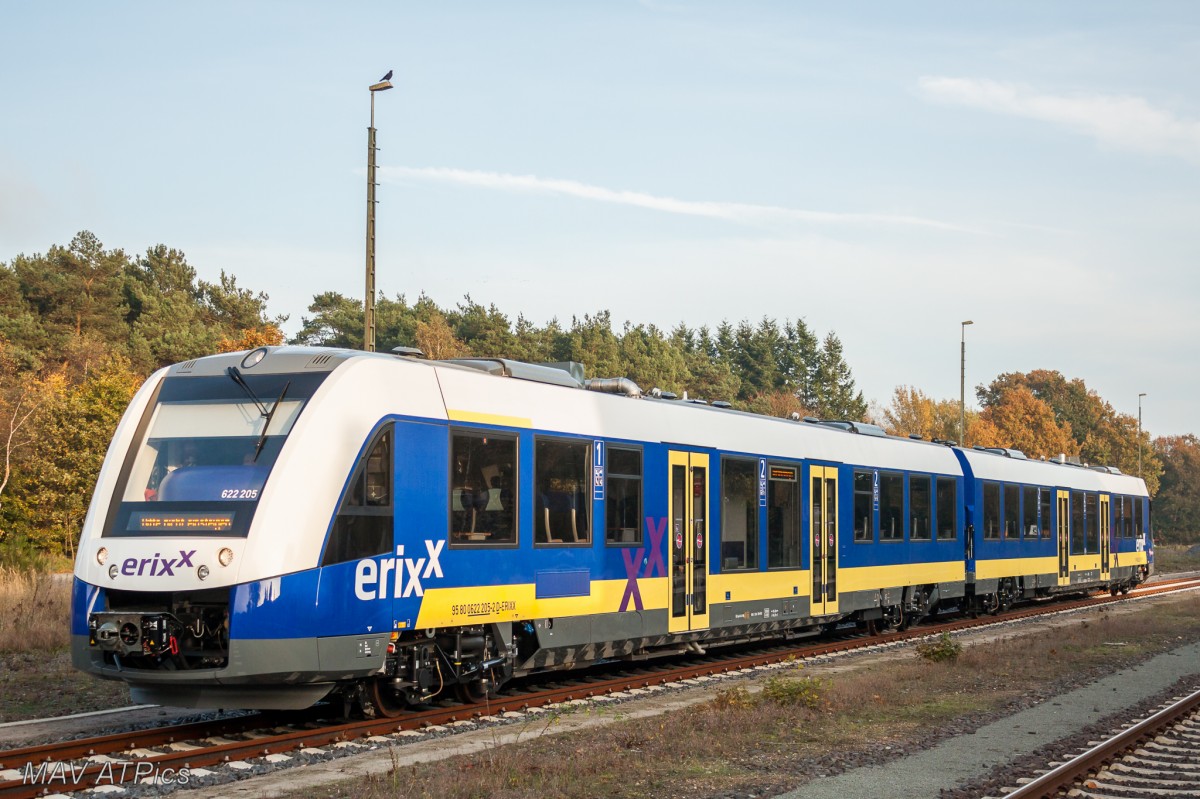 Erixx neuer 622-205 mit kompletter Lackierung/Beklebung im Bahnhof Munster. 28.10.2014