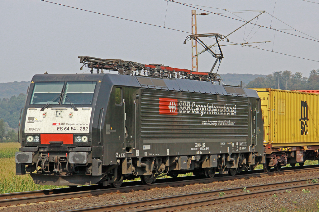 ES 64 F4-282 / 189 282-0 SBB Cargo am 05.09.14  15:52 am Bü Km 75,1 nördlich von Salzderhelden in Richtung Göttingen