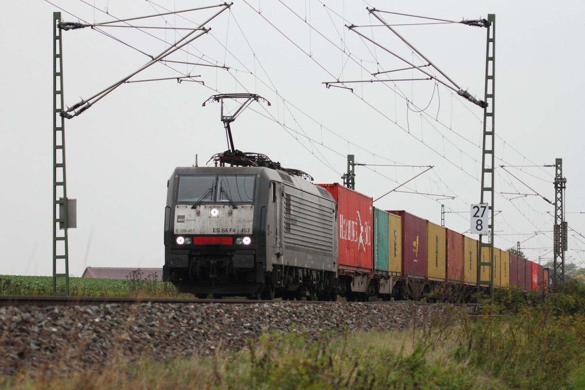 ES 64 F4-457 (E 189-457) MRCE bei Lichtenfels am 17.10.2015.