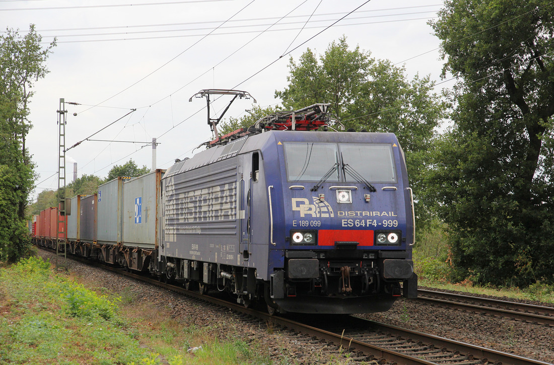 ES 64 F4-999 (Eigentümer: MRCE Dispolok; Mieter zum Aufnahmezeitpunkt: Rotterdam Rail Feeding) // Duisburg-Rheinhausen // 1. September 2020