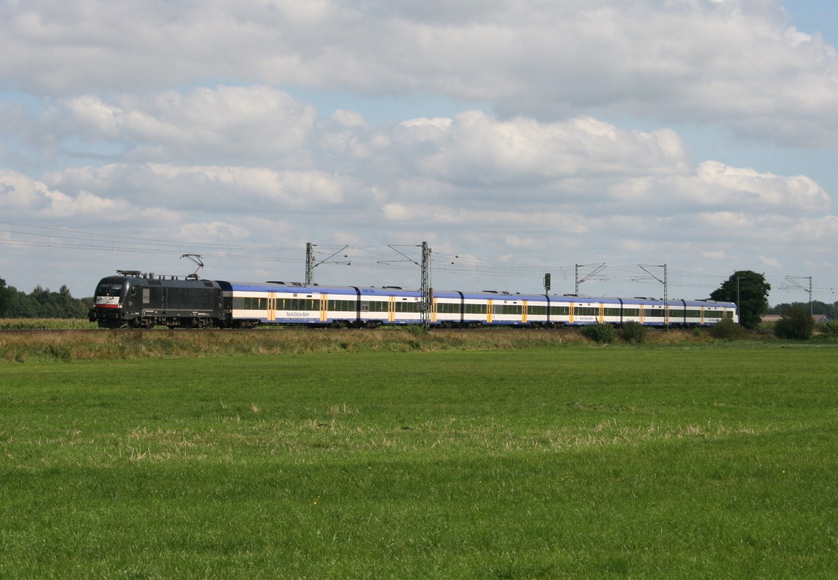 ES 64 U2-030 mit HKX 1802 (Hamburg-Altona–Kln Hbf) am 03.09.2014 zwischen Ottersberg und Sagehorn
