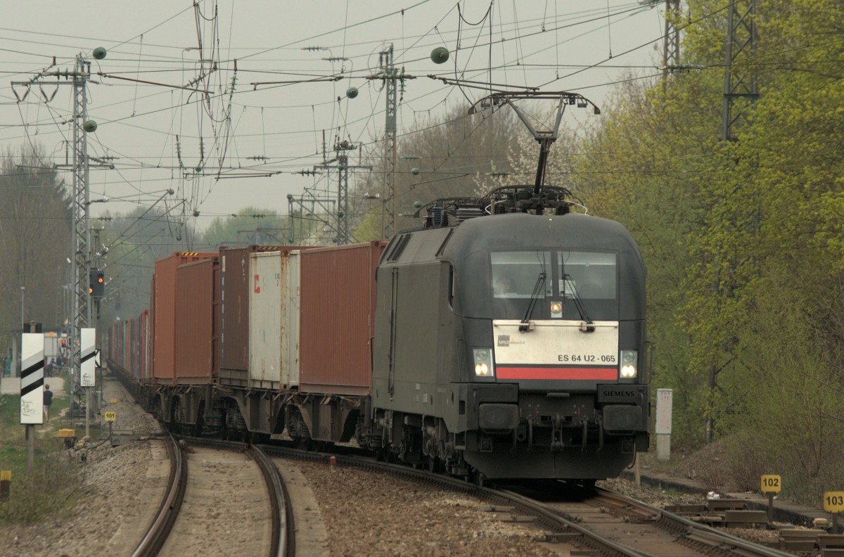 ES64 U2-065 am 05.04.14 in München-Daglfing