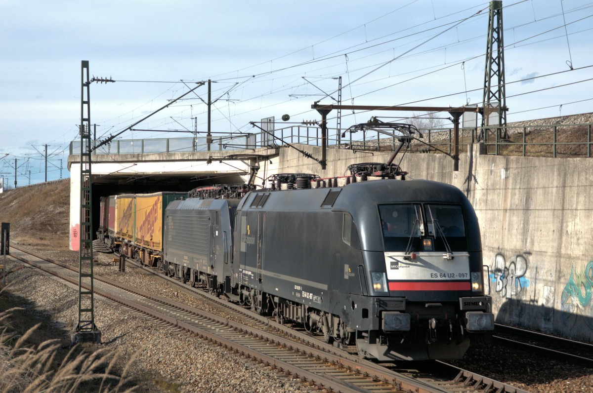 ES64 U2-097 & F4-010 am 15.02.14 bei München-Trudering