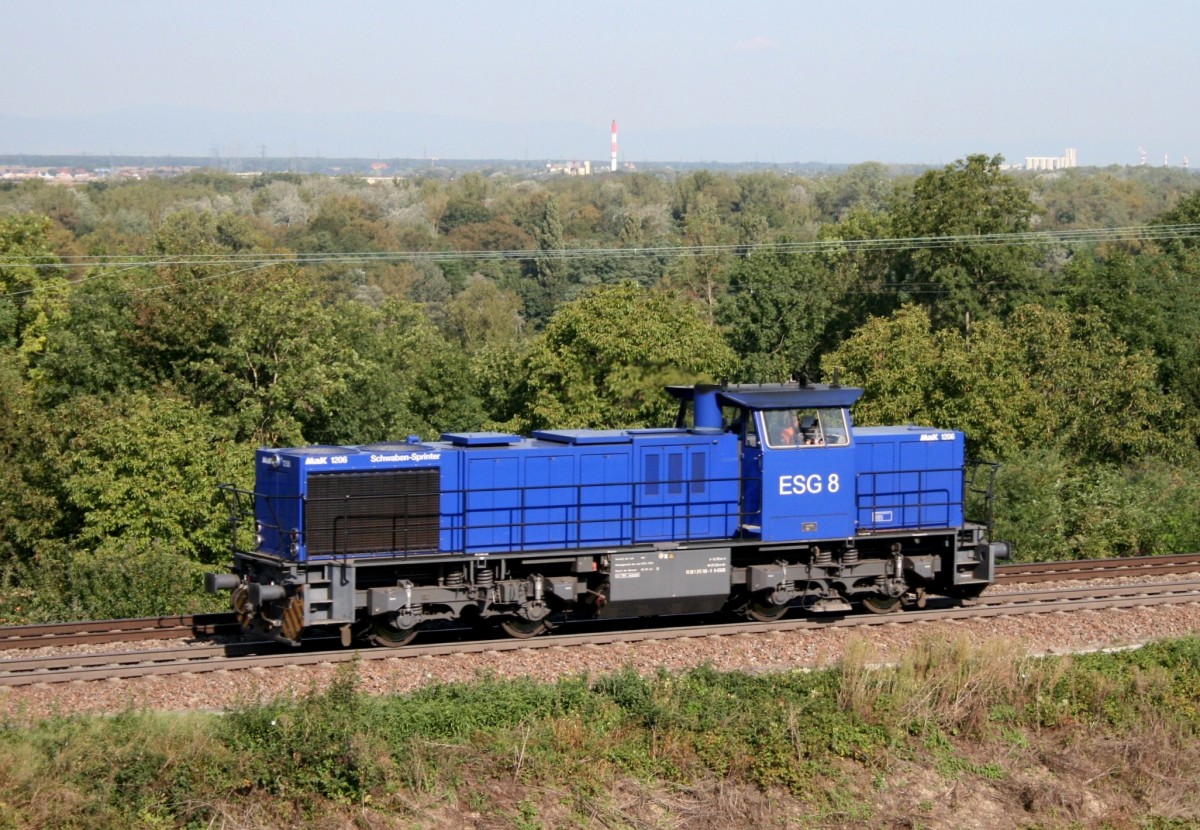 ESG 8 (275 108) als Tfzf (D) 98210 (Eisenbahn-Service-Gesellschaft, Basel Bad Bf–Freiburg [Brsg] Gbf) am 18.09.2012 zwischen Rheinweiler und Bad Bellingen