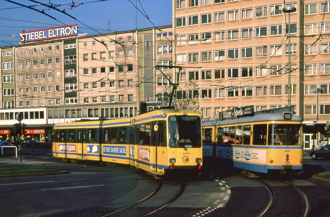 Essen 1001, 1801, Viehofer Platz, 27.11.1990.