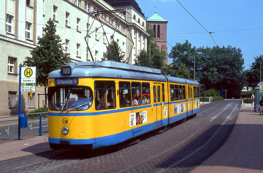 Essen 1860, Martin Luther Straße, 09.06.1993.
