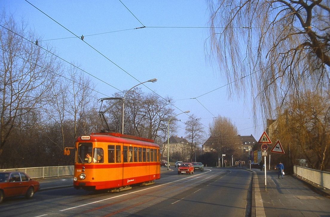 Essen 640, Altendorfer Straße, 09.03.1987.
