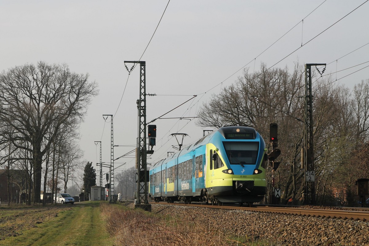 ET 003 der Westfalenbahn mit WFB90507 Bad Bentheim-Bielefeld Hauptbahnhof bei Salzbergen am 14-3-2014.