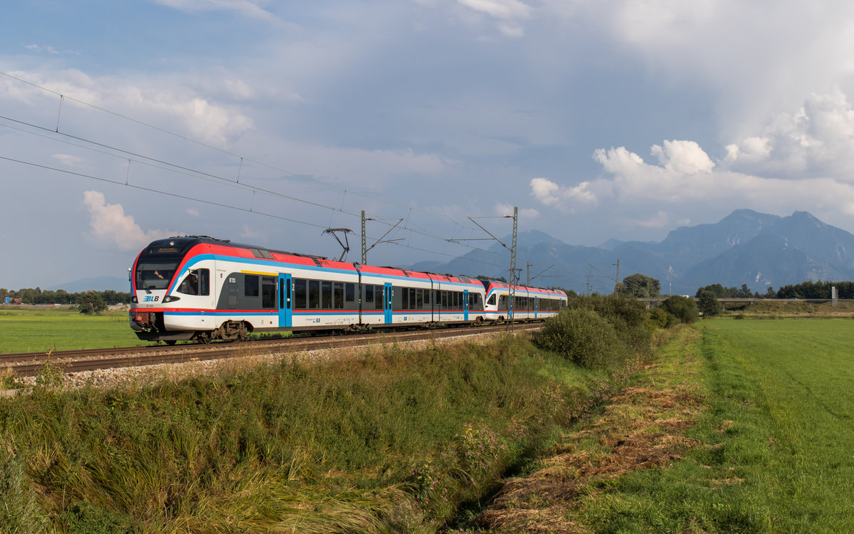 ET 133 und ET 134 der Berchtesgadener Landbahn (BLB) auf Abwegen, hier zu sehen bei Bernau am Chiemsee. Aufgenommen am 11. September 2016.
