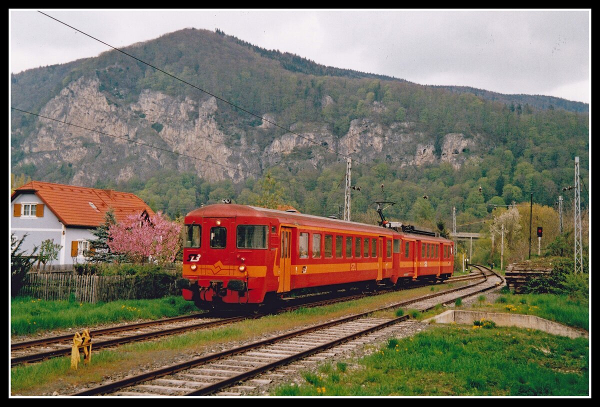 ET 15 als R8763 in Deutschfeistritz am 26.04.2004.
