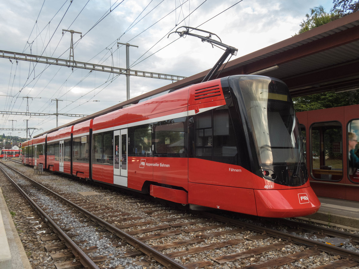ET 4011 steht abgestellt in Appenzell, 14.08.2020.