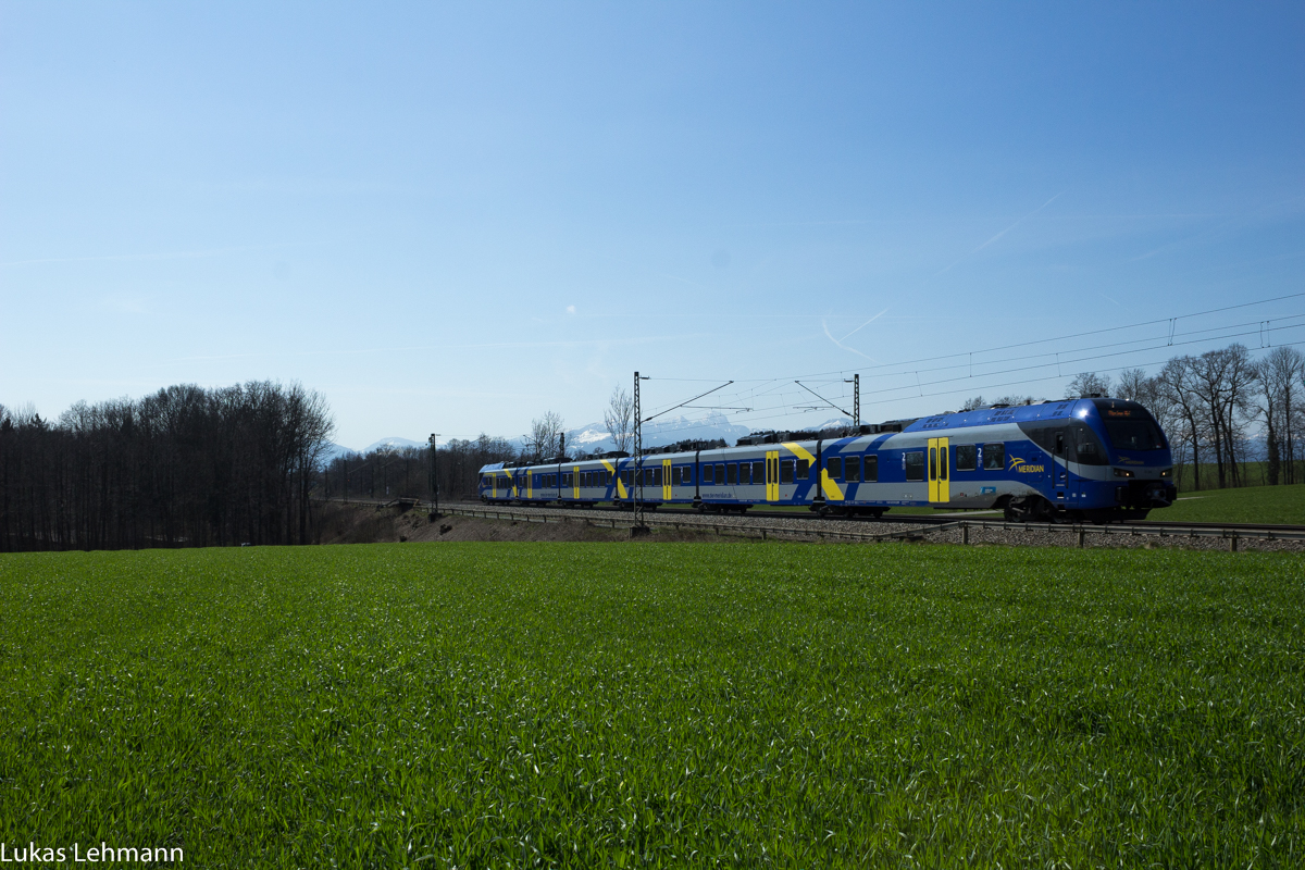 ET 426 bei Hilperting am 10.04.2015