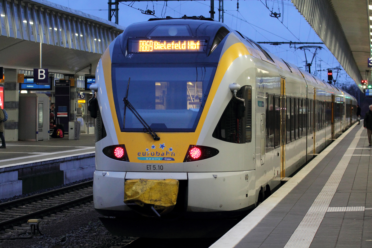 ET 5.10 als RB 69 steht in Münster Hbf. 22.12.2013