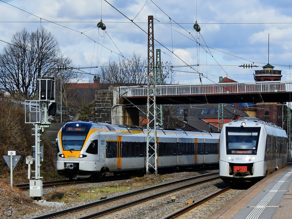 ET 7.02 & VT 12 12 06 waren Mitte März 2021 in Wuppertal-Unterbarmen zu sehen.