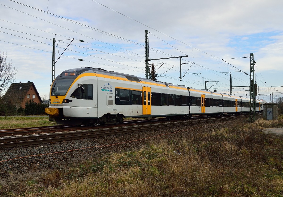 ET 7.05 der Eurobahn als RE 13 nach Venlo in Kleinenbroich. 5.2.2014