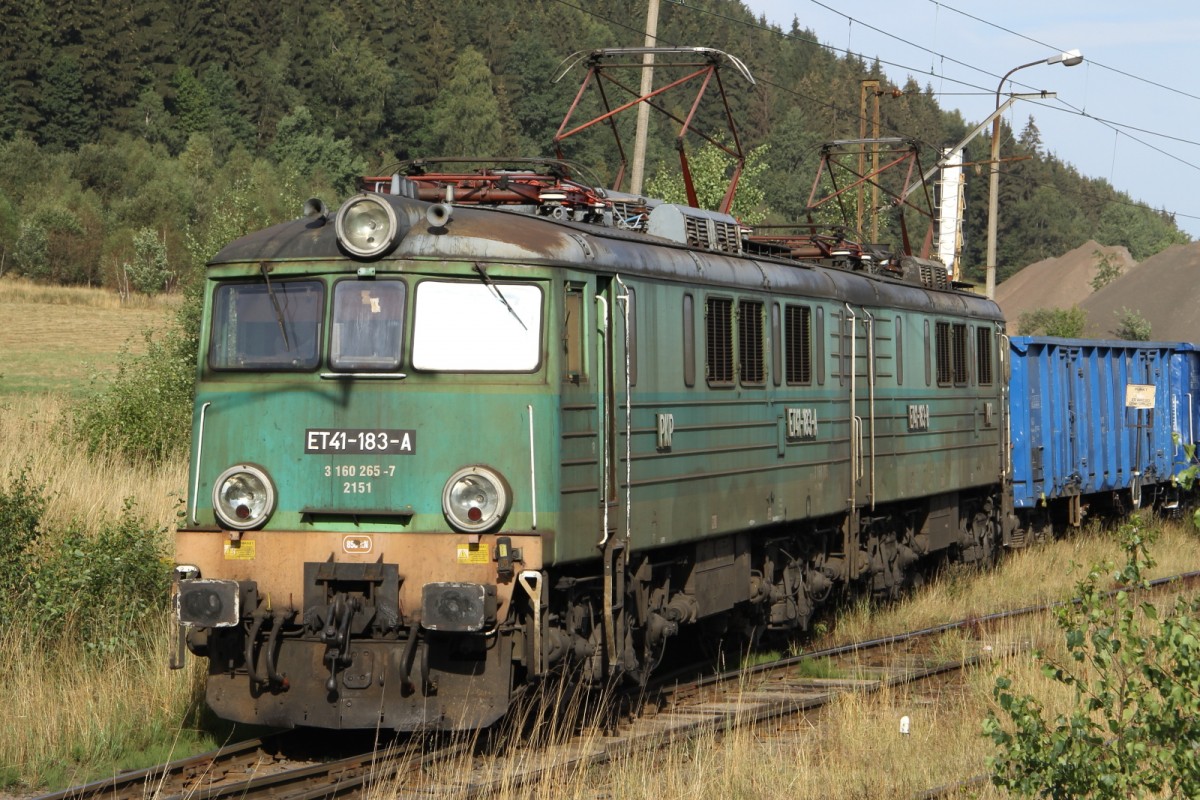 ET41-183-A steht in Boguszów Gorce Zachód am 27.08.2015.